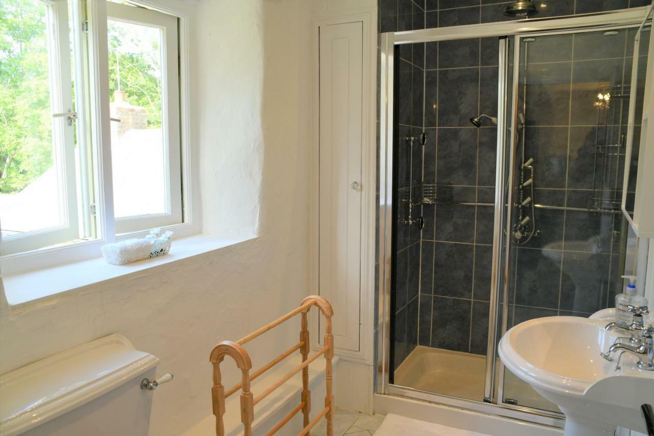 Trewassick Barn Bed & Breakfast New Quay Dış mekan fotoğraf